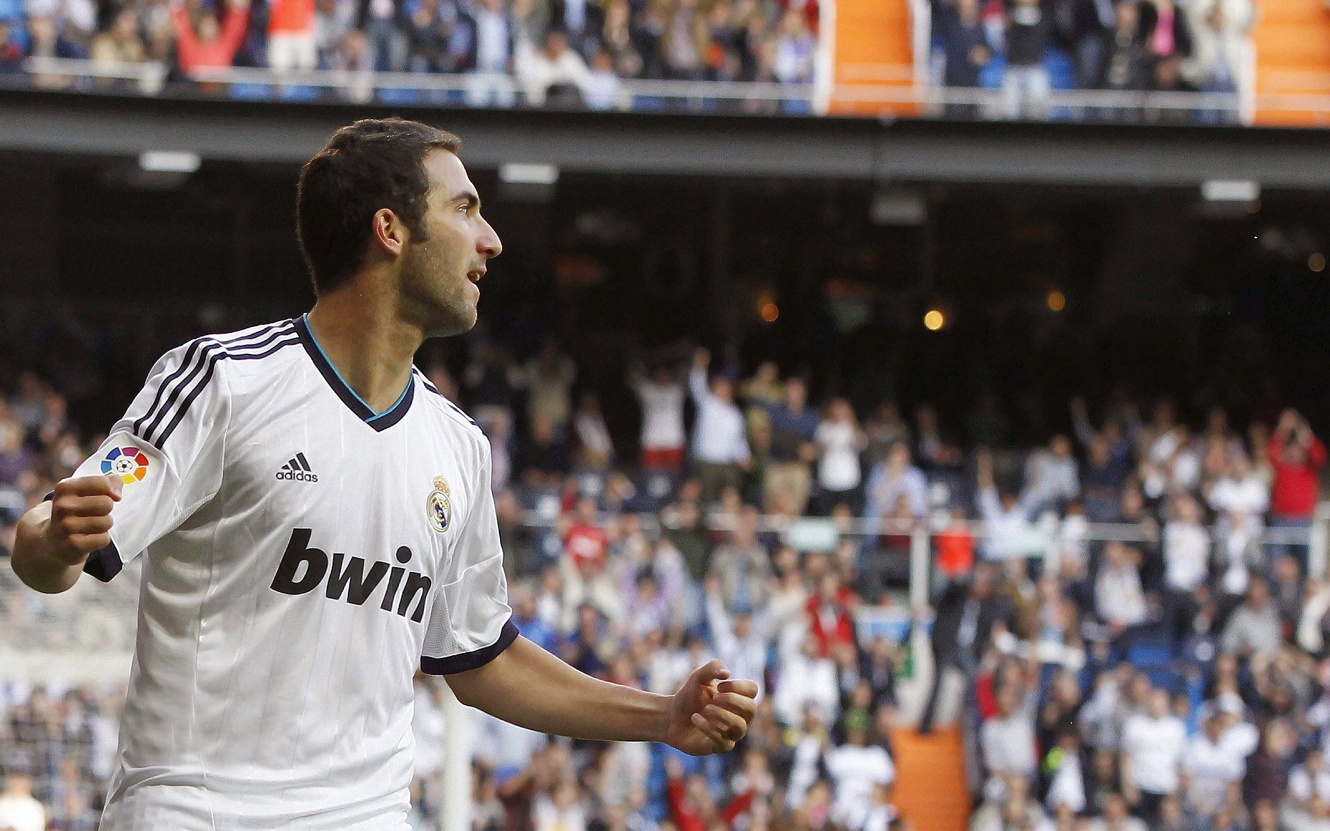 英超争冠渐入佳境：战术、速度齐飞！，英超晋级